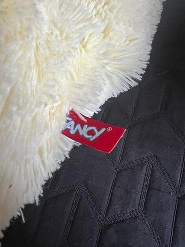 Fancy firmanın yumşaq oyuncağı. Biri 60 man. Ölçü: 60sm. Bağlı — 4