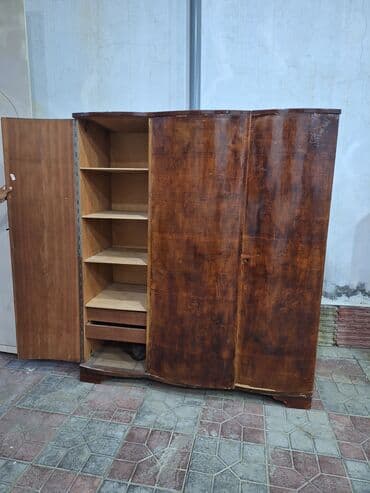 paltar dolabl: İşlənmiş, Açılan, 3 qapılı Düz dolab, Qarderob, paltar dolabı, Azərbaycan — 4