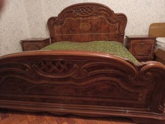 Pufiklər: İkinəfərlik çarpayı, 2 tumba, İtaliya, İşlənmiş — 4