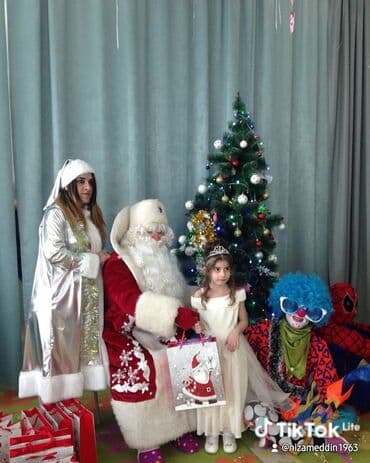 animatorlar bakida: Yeni il üçün Şaxta Baba xidmətı - Tədbirlərə Şaxta Baba obrazında — 3