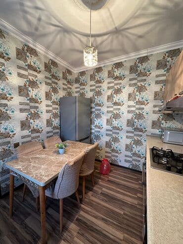 ищу сиделку для пожилой женщины: Zabrat 2 qəsəbəsi İstixana dairəsi — 13