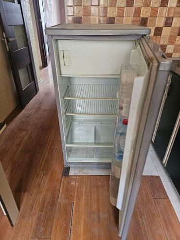 Qabyuyan maşınlar: 1 qapılı Cinar Soyuducu Satılır, rəng - Gümüşü — 1