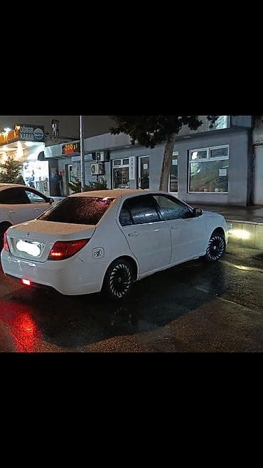 rang rover: İran Khodro Dena, ağ rəng, sedan gövdə.tecli satlir Texniki — 6