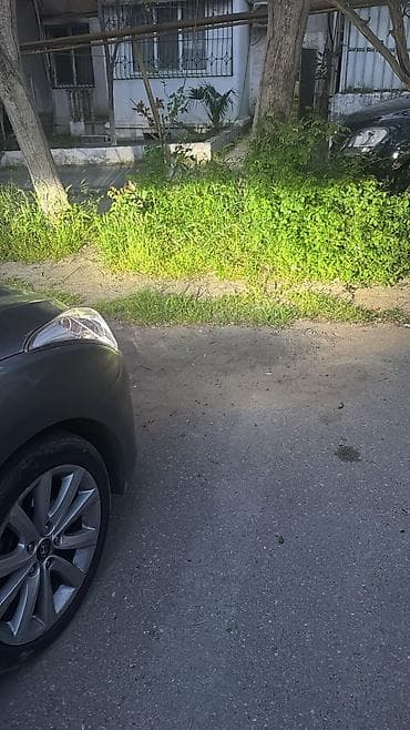 diffuser satisi: Hyundai i40 CW (universal) – boz rəng, şəhər və ailə istifadə üçün — 5