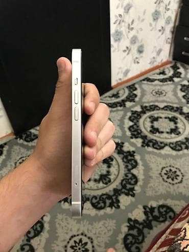 ipad 8 32: IPhone 13, 128 GB, Ağ, Face ID — 4