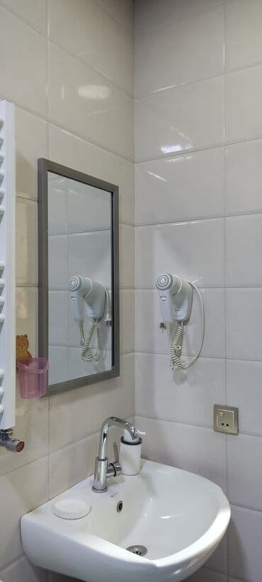 həzi aslanov kirayə: Geniş və rahat qonaq otağı/kiralık otaq. Xüsusiyyətlər: İnşaatçılar — 7