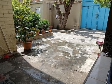 Binəqədi rayonu, Varovskidə 5 sotun içində həyət evi satılır, fikri