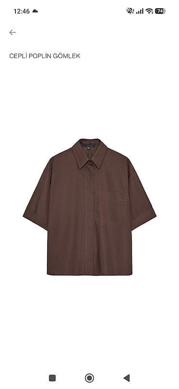 Cibli qəhvəyi poplin köynək. Qısa qollu və standart yaxalı bu köynək