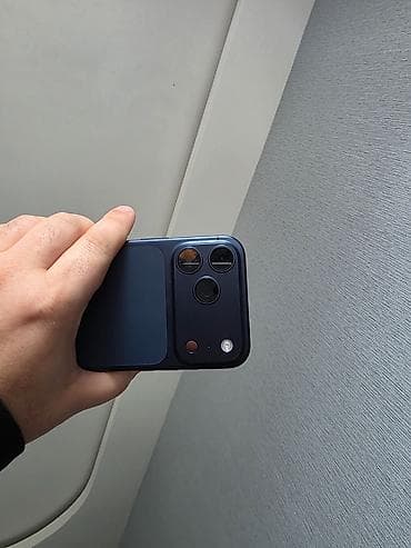video kamera: IPhone 17 Pro Max, 256 ГБ, Голубой, Face ID — 2