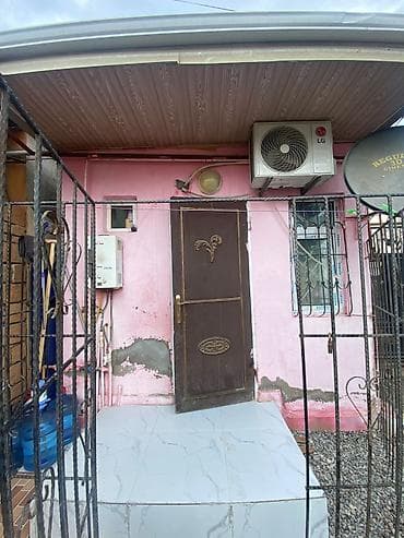 bine qesebesinde: 2 otaqlı, 45 kv. m, Yeni təmirli — 1