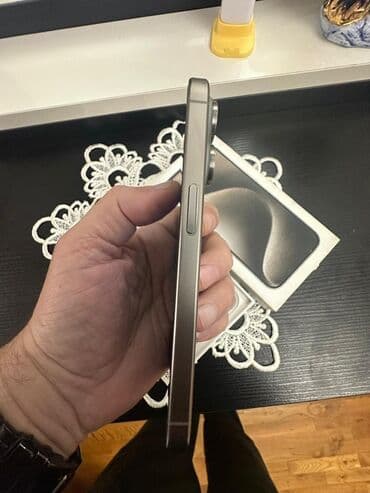 IPhone 15 Pro, 128 GB, Natural Titanium, Face ID — 8