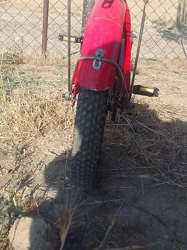 zigzag velosiped: Uşaq velosipedi – qırmızı rəng, 16 düymlük təkərlər Xüsusiyyətlər: - — 4