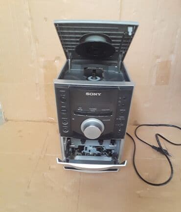 Maqnitafon satılır