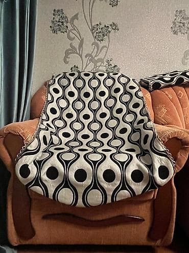 dəri divan: Klassik divan, Divan, Açılmayan — 2