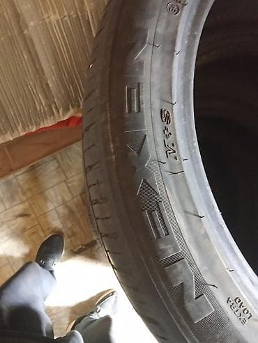 Б/у Колесо 275 / 40 / R 20, 4 Болтов — 4