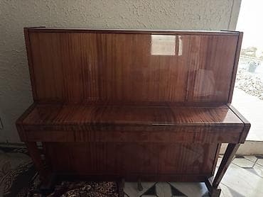 Klavişli alətlər: Piano, Belarus, Akustik, İşlənmiş, Ünvandan götürmə — 1