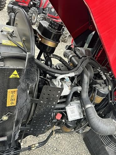 maşın buferi: 051-383-38-51 Fotolardakı kənd təsərrüfatı texnikası: Dongfeng — 7