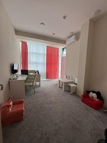 kiraye ofis verirem: İcarəyə ofis sahəsi duz Nerimanov metro yani 4 mertebe, her mertebede — 7