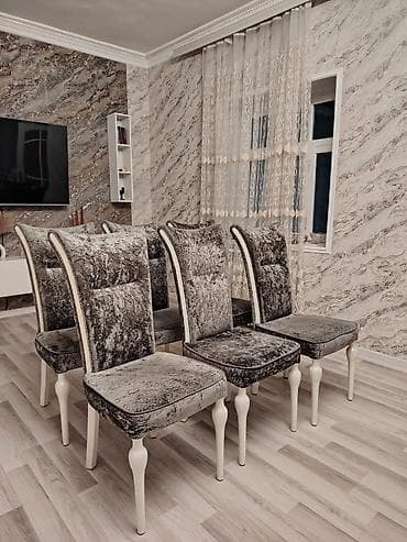 stullarin satisi: Endirim olundu.!!!! 6 eded oturcaq satilir. Ela veziyyetdedi. *Baha — 2