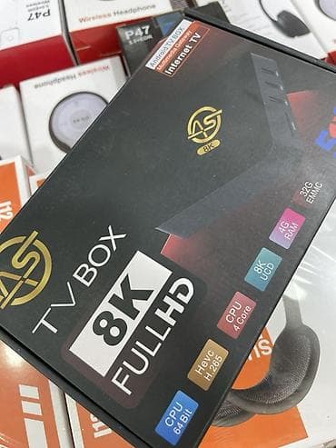 Smart TV boks 4 GB / 32 GB, Android — 2