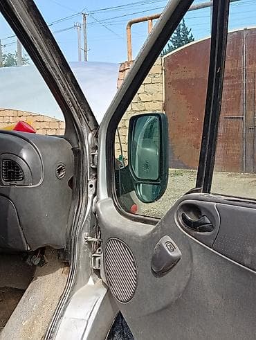 şlanq satışı: Ford Transit: 2.5 l | 2001 il 27000 km Mikroavtobus — 4