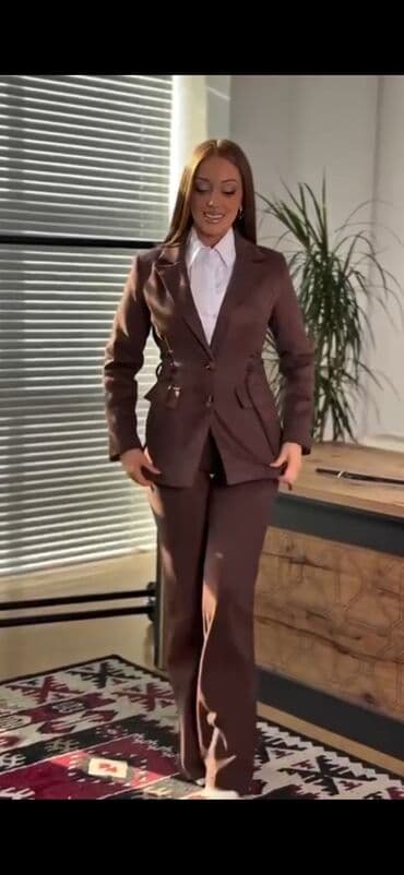 Костюмы: Qadın kostyum dəsti. S razmerdir. çox gözəl materialı və tikilişi — 4