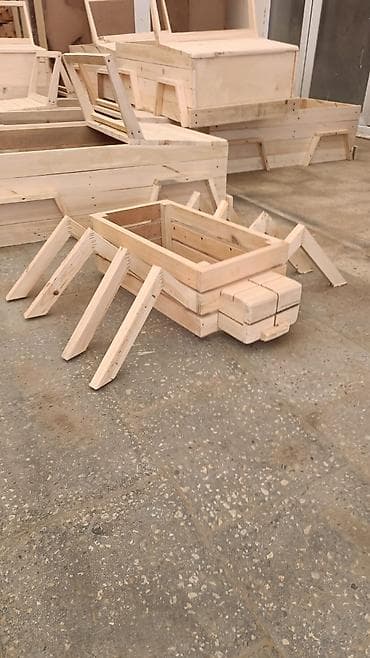 bağ üçün əşyalar: Dördbucaq masa, Açılmayan, Skameykalar ilə, Taxta — 5