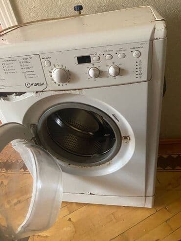 Komodlar: İşlənmiş, Divan, Kreslolar — 3