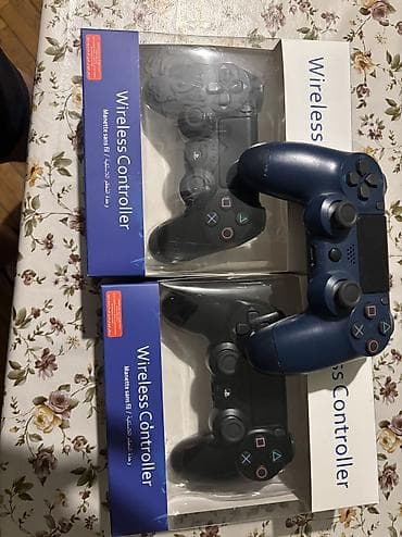 ps4 pro disc: PS 4 JOYSTİCLER TEZE VE İŞLENİLMİŞ ENDİRİM OLACAQ İŞLRNMİŞ 15 TEZE 20 — 1