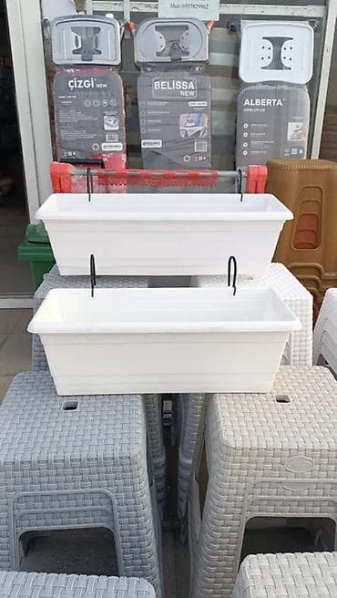 Dipçək Asılqan – Balkon üçün Ağ Rəngdə Balkon və pəncərə üçün ideal