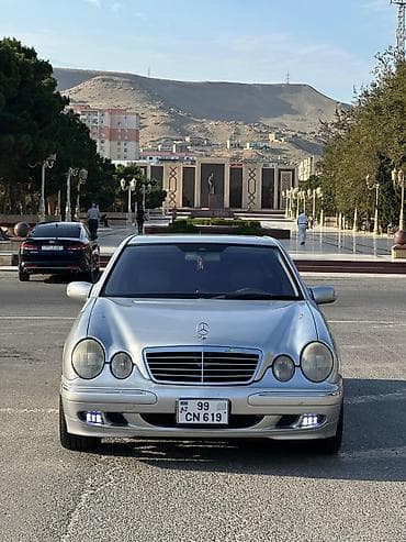 r18 diskler: Mercedes-Benz E 320: 3.2 l | 2002 il Sedan — 1