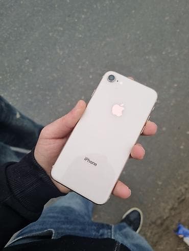 zeng sesi: IPhone 8, Qızılı — 5