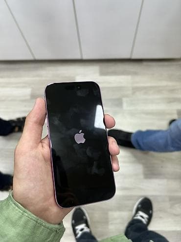 pink iphone: IPhone 16, 128 GB, Çəhrayı, Barmaq izi, Face ID, Simsiz şarj — 6
