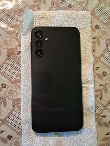 samsung bluetooth qulaqciq: Samsung Galaxy A24 4G, 128 ГБ, цвет - Черный, Отпечаток пальца, Две SIM карты — 1