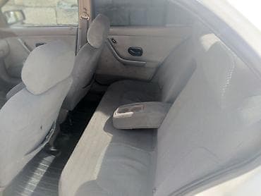 nissan sunny 2000: Iran Khodro Samand: 1.7 l | 2021 il 330000 km Sedan — 4