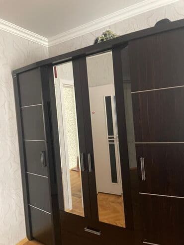 İşlənmiş, Açılan, Düz dolab, Dolab-asılqan, Türkiyə lalafo.az -da İşlənmiş, Açılan, Düz dolab, Dolab-asılqan, Türkiyə