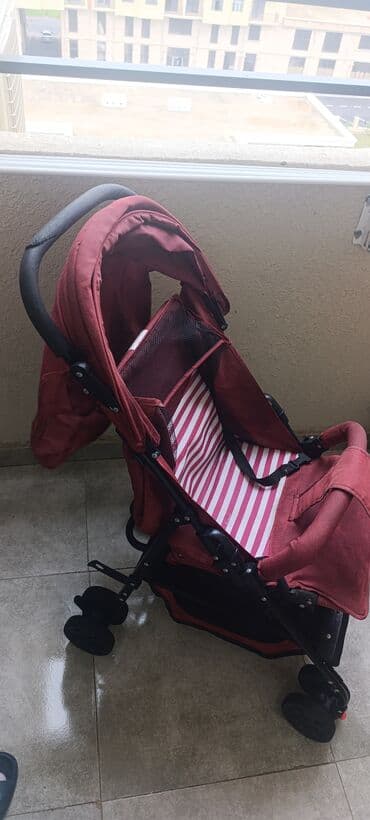 Другие товары для детей: Классическая прогулочная коляска, Б/у, Самовывоз — 4