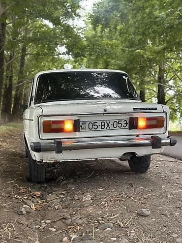 ford transit салон: VAZ 2106 sedan – klassik sovet modeli, ağ rəng. Karopka 4 işləy — 3