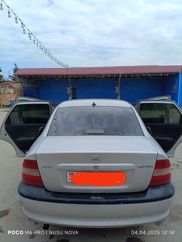 opel sürətlər qutusu: Opel Vectra: 1.8 l | 1998 il 236000 km Sedan — 2