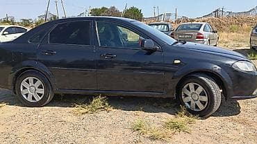 opel astra haş: Chevrolet Lacetti: 1.5 l | Sedan — 5