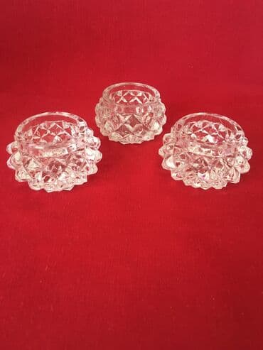 set qabları: Три Солонки. Две одинакового размера, третья немного поменьше. Новые — 1