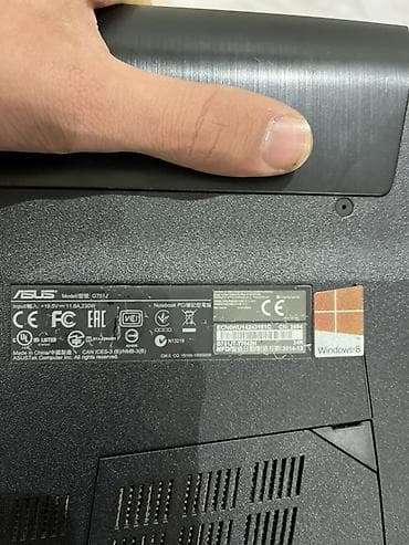 notebook cantası: ASUS ROG G751J oyun noutbuku - Model: ASUS ROG G751J (etiketdə G751J — 3