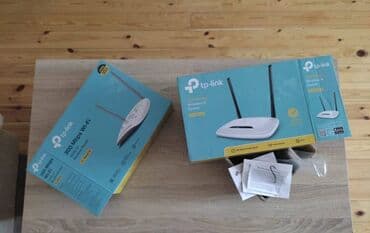 Модемы и сетевое оборудование: Modem/router qutuları. İkisi bir yerdə 5 manat. Birinin məhfəzi/içliyi — 3