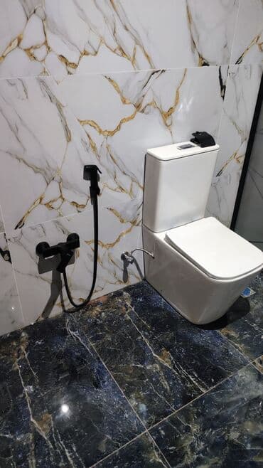 Santexnika: Bu dəstə divara quraşdırılmış lavabo dolabı, güzgü, unitaz və duş — 2