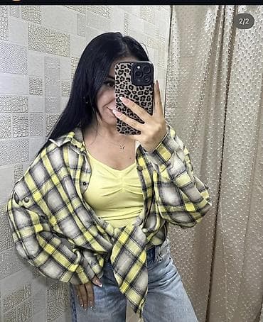 Qadınlar üçün qalın kumaşdan, oversize kəsimli, uzunqol qara‑ağ‑sarı