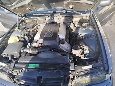 teker diskleri: BMW 7 Series (E38) sedan - Kuzov: 4 qapılı sedan, qrafit-boz rəng - — 8