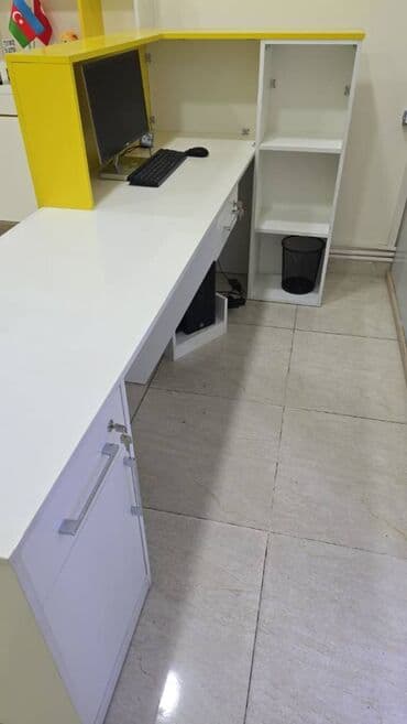 inversiya masası: Resepşn, Dördbucaq masa — 2