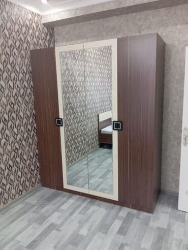 Lincoln: Двуспальная кровать, Шкаф, Б/у — 1