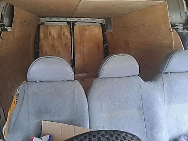 Su nəqliyyatı: Ford Transit: 2.5 l | 1999 il 280000 km Van/Minivan — 6