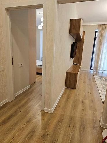 studio menziller: İcarəyə verilir 2 otaqlı yeni tikili 65 m², 8 Noyabr m. Kateqoriya — 10